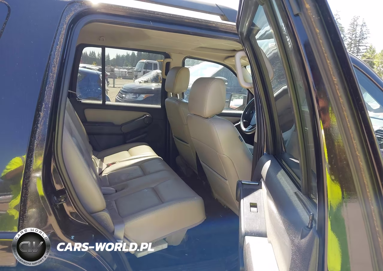 2008 Ford Explorer Xlt VIN:1FMEU73E08UB00688 - 7
