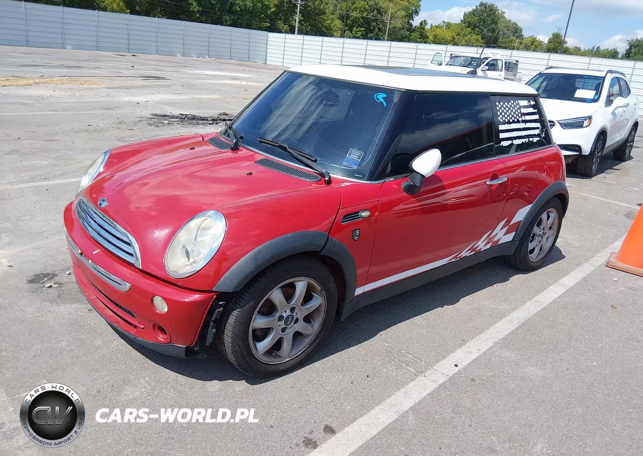 2006 Mini Cooper VIN:WMWRC33566TK70877 - 2