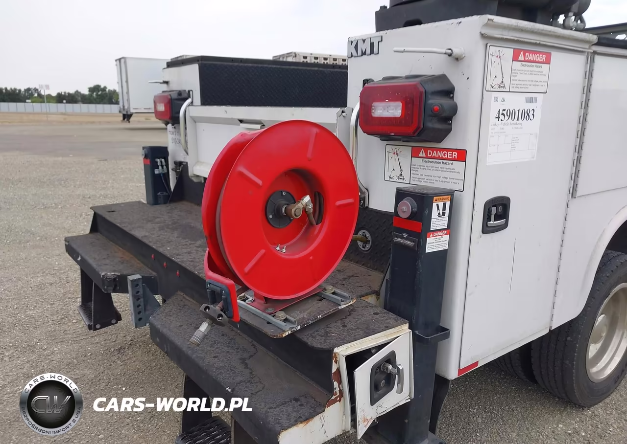 2017 Ford F-550 Chassis Xl VIN:1FDUF5GT1HEE29204 - 12