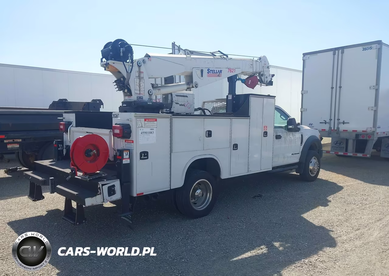 2017 Ford F-550 Chassis Xl VIN:1FDUF5GT1HEE29204 - 4