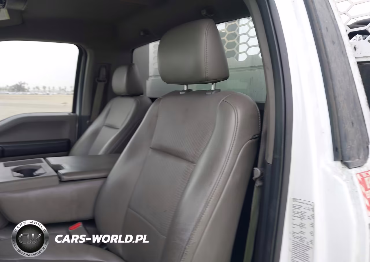 2017 Ford F-550 Chassis Xl VIN:1FDUF5GT1HEE29204 - 7