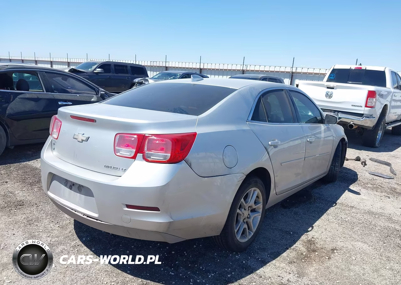 2015 Chevrolet Malibu 1Lt VIN:1G11C5SL1FF171452 - 4