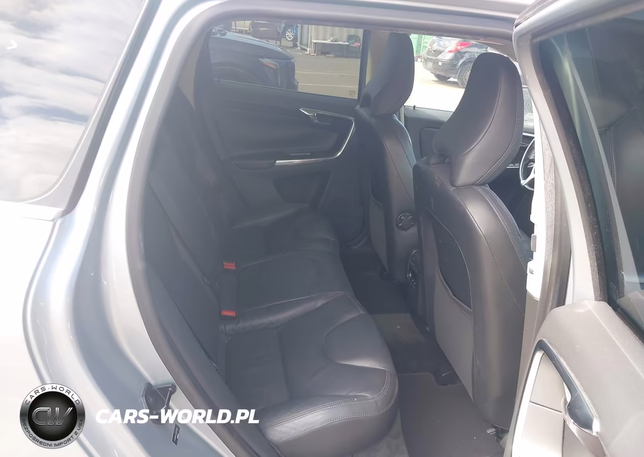 2013 Volvo Xc60 3.2-3.2 Platinum-3.2 Premier-3.2 Premier Plus VIN:YV4940DL2D2379400 - 8