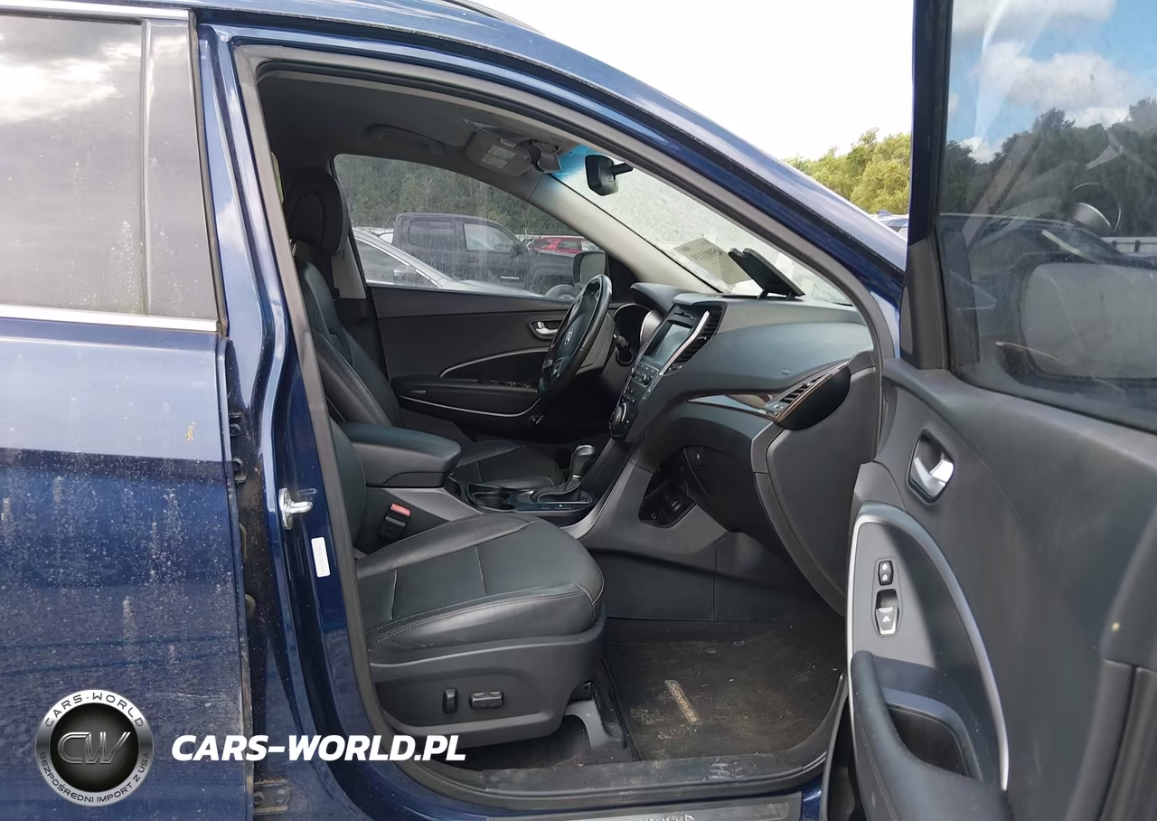2017 Hyundai Santa Fe Sport 2.0T VIN:5XYZUDLA0HG454083 - 5