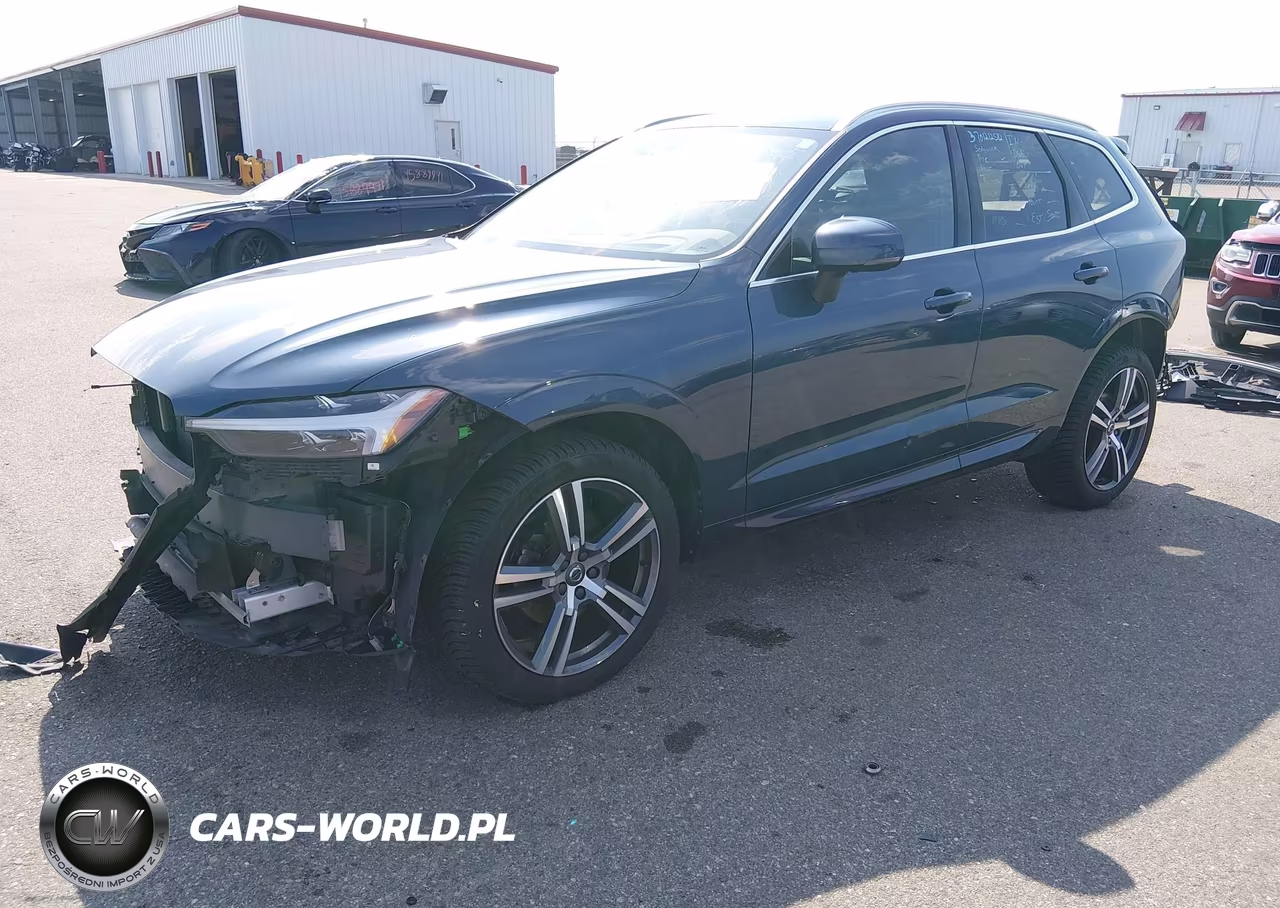 2021 Volvo Xc60 T5 Momentum VIN:YV4102RK7M1876470 - 2