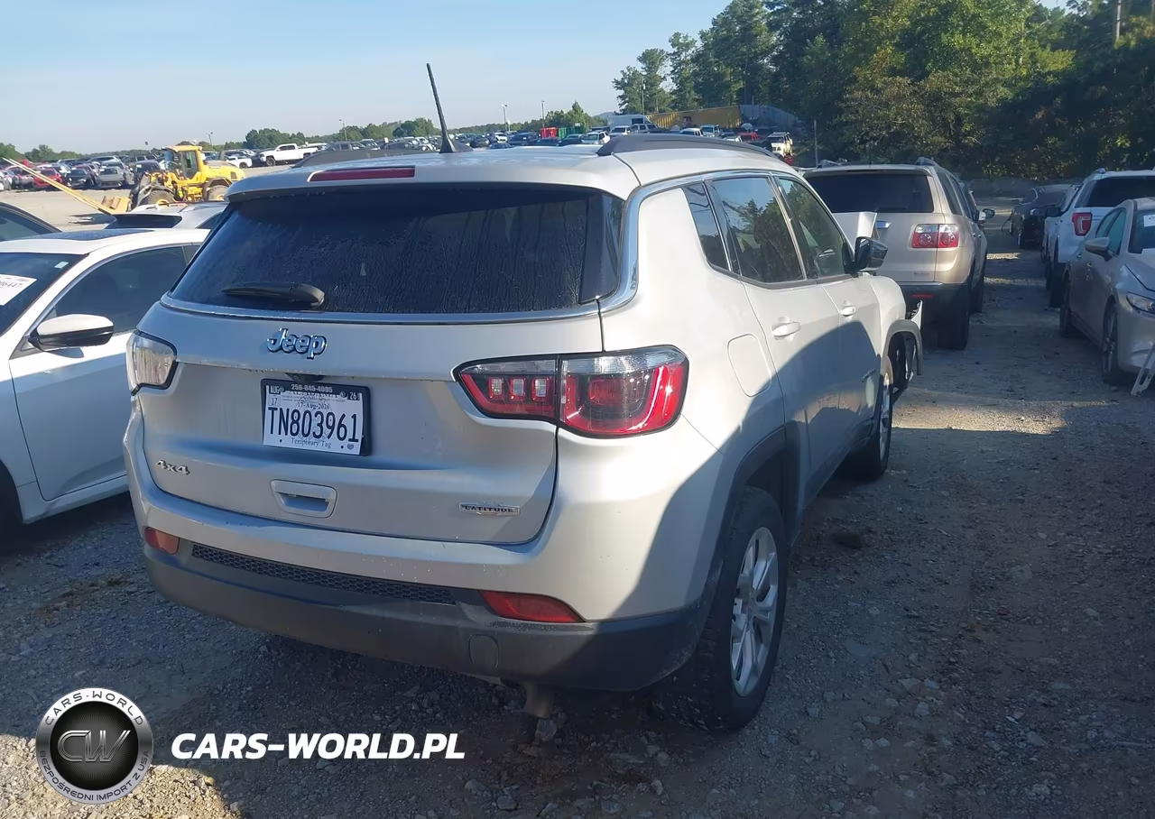 2024 Jeep Compass Latitude 4X4 VIN:3C4NJDBN8RT117988 - 4