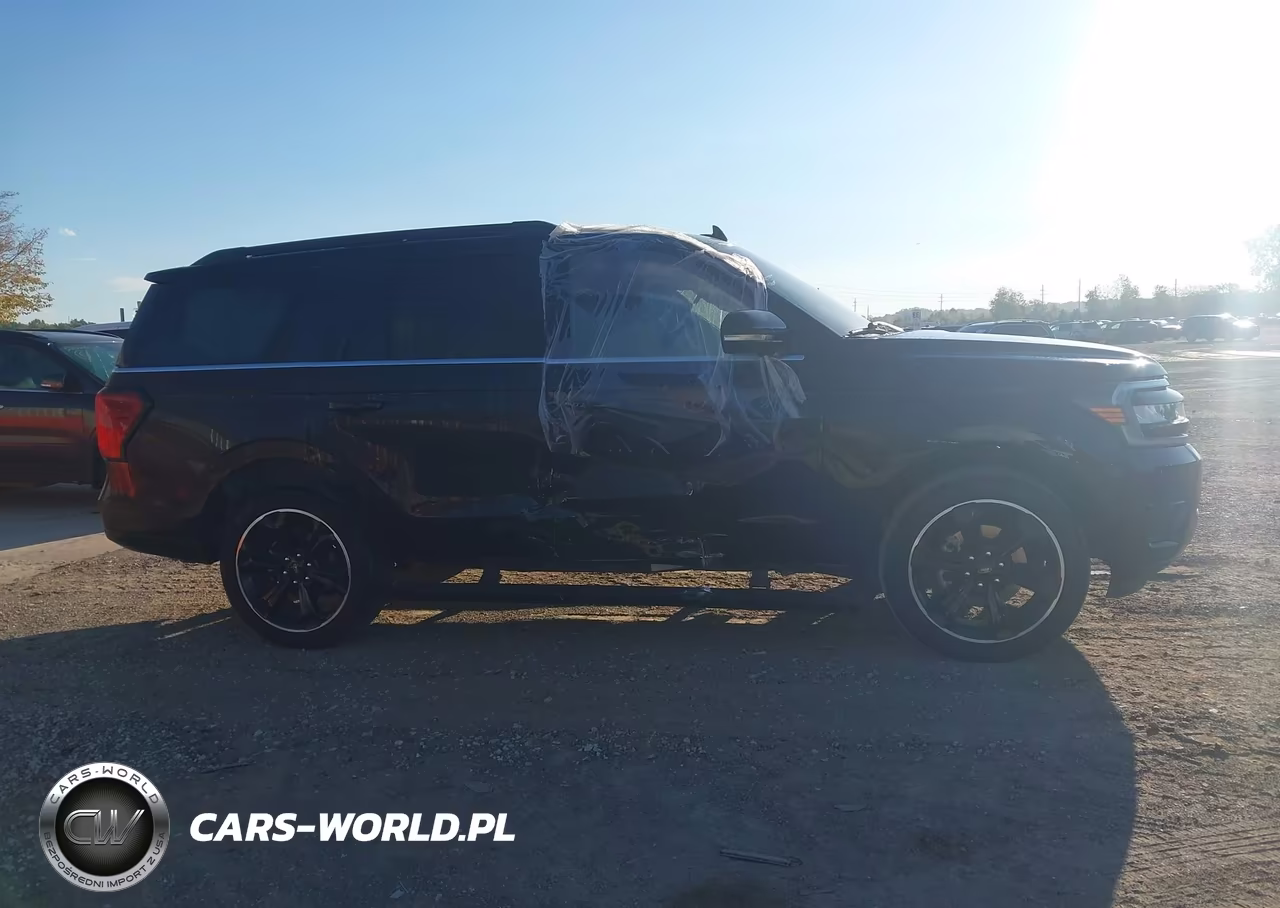 2024 Ford Expedition Limited VIN:1FMJU2A83REB00405 - 13