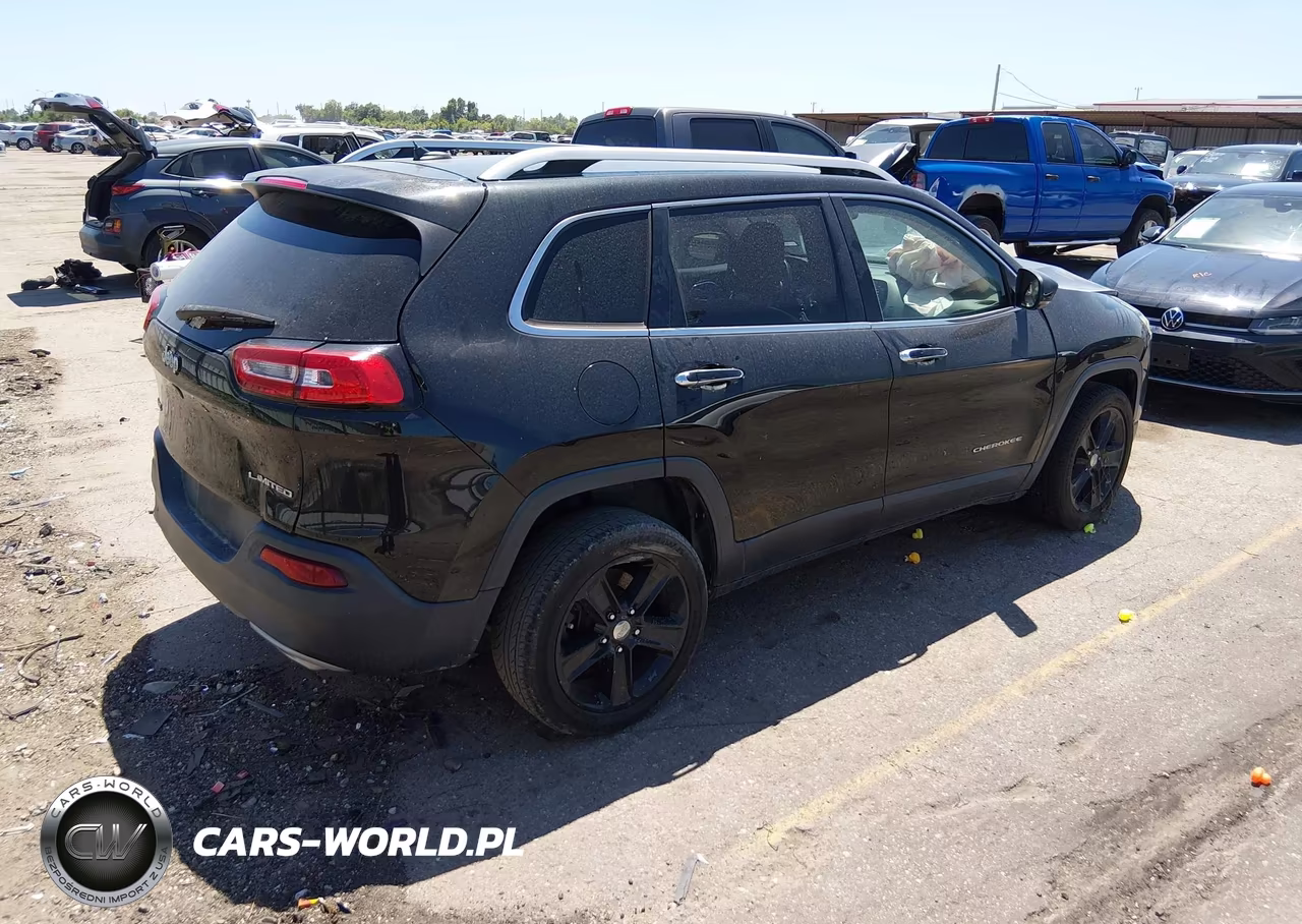 2015 Jeep Cherokee Limited VIN:1C4PJMDS1FW713851 - 4