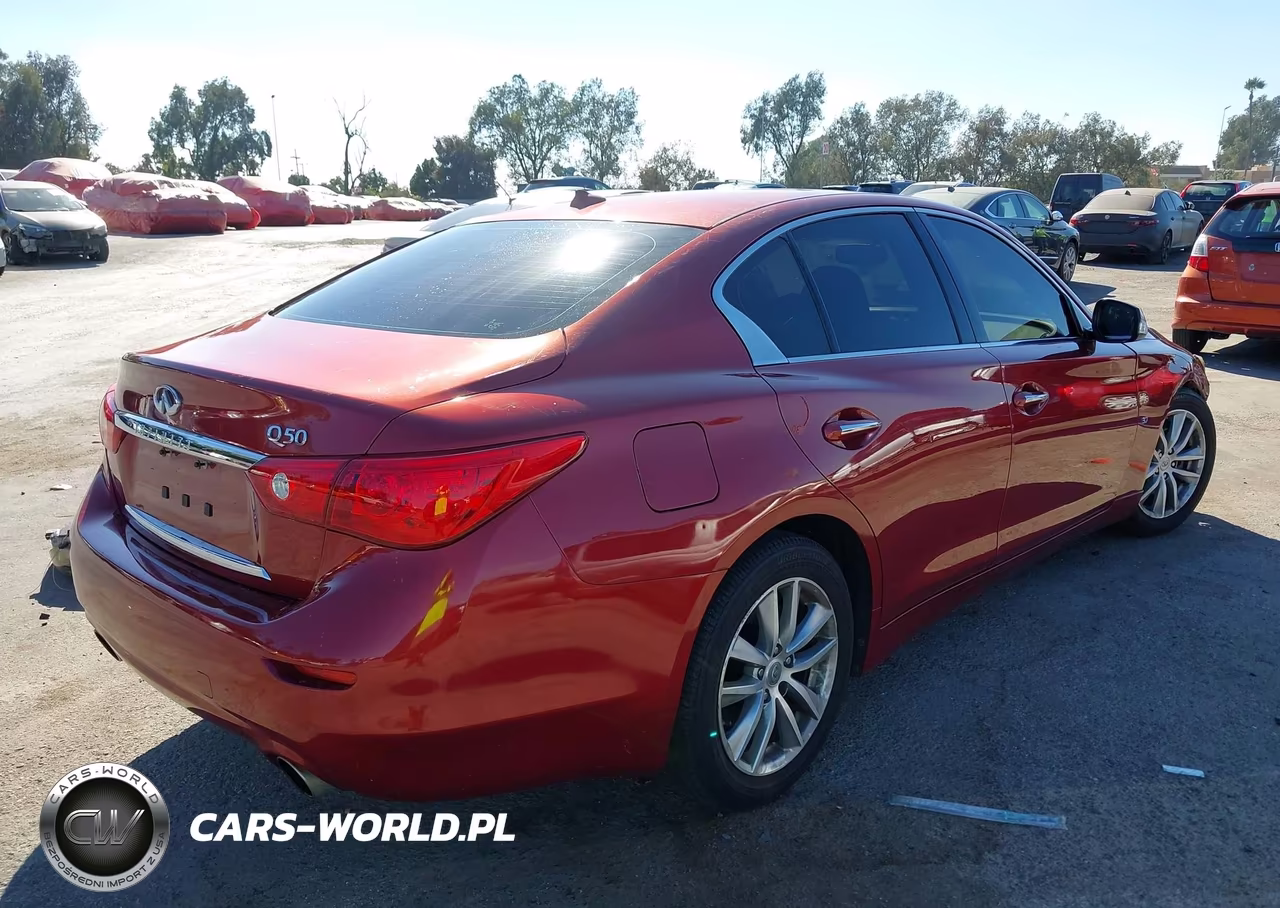 2015 Infiniti Q50 Premium VIN:JN1BV7AP0FM350747 - 4