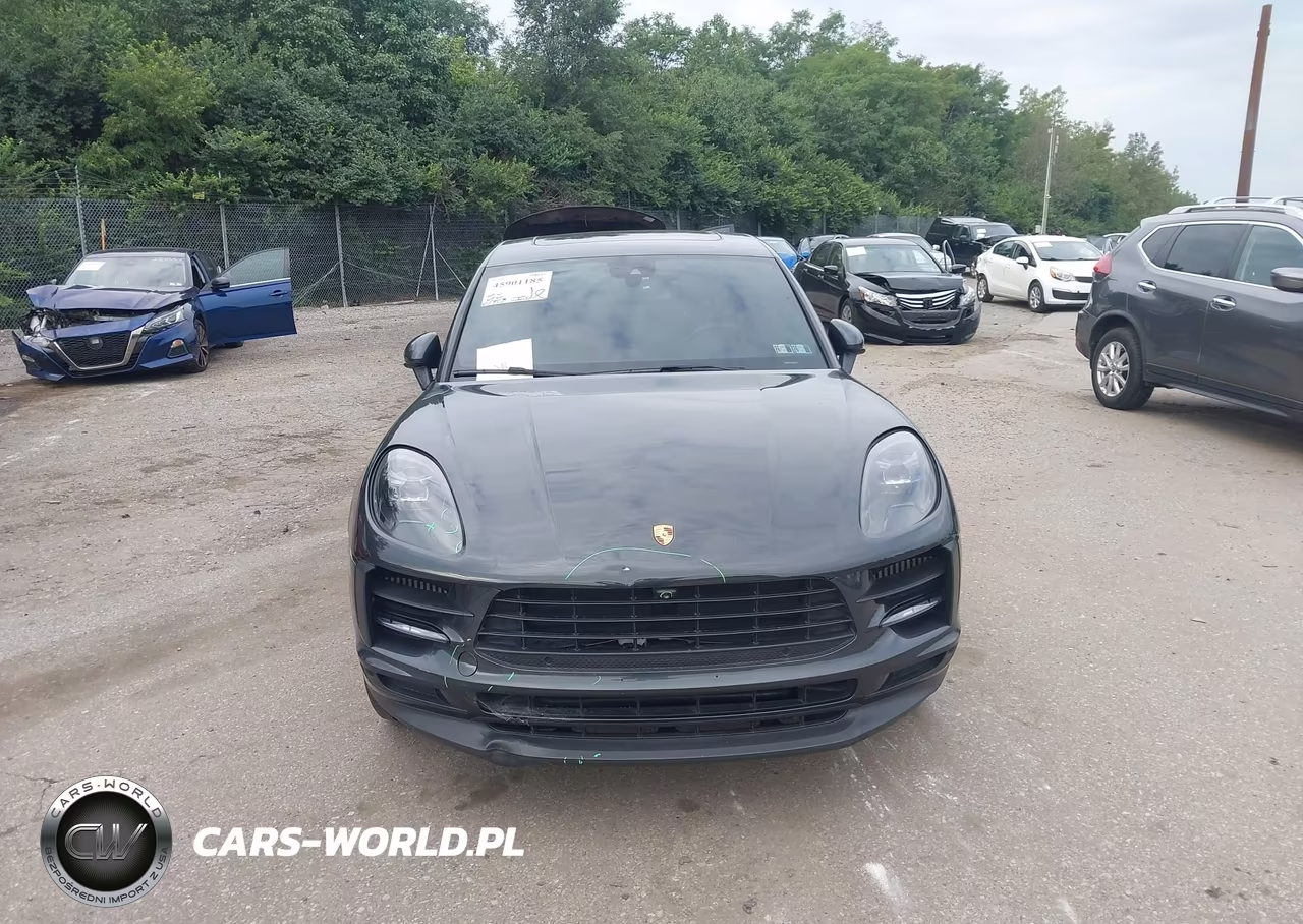 2020 Porsche Macan S VIN:WP1AB2A59LLB31417 - 12