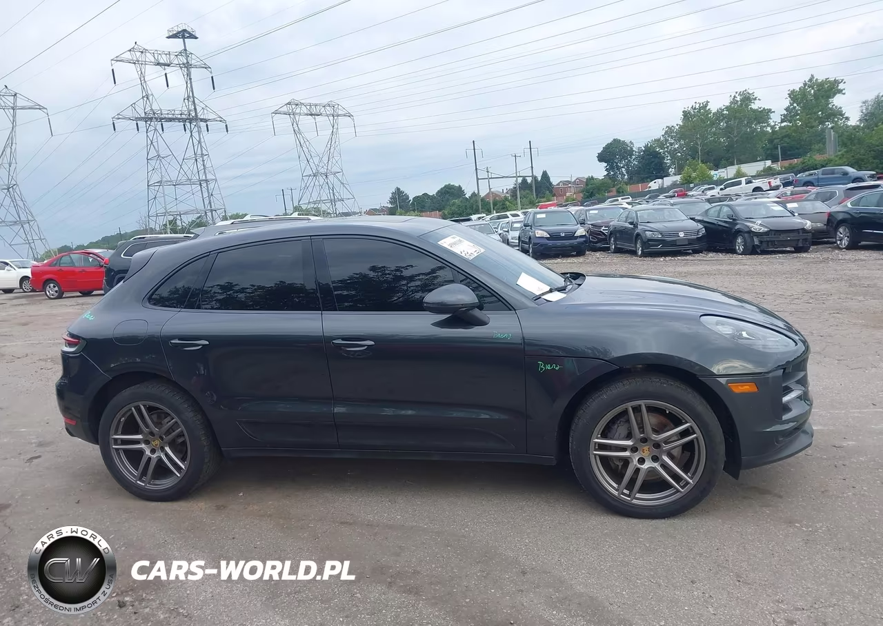 2020 Porsche Macan S VIN:WP1AB2A59LLB31417 - 13