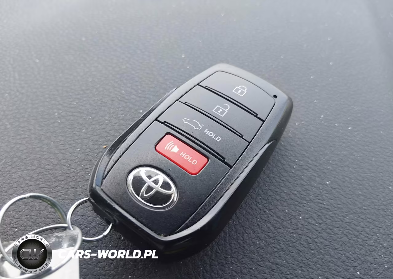 2025 Toyota Camry Se VIN:4T1DAACK9SU625117 - 11