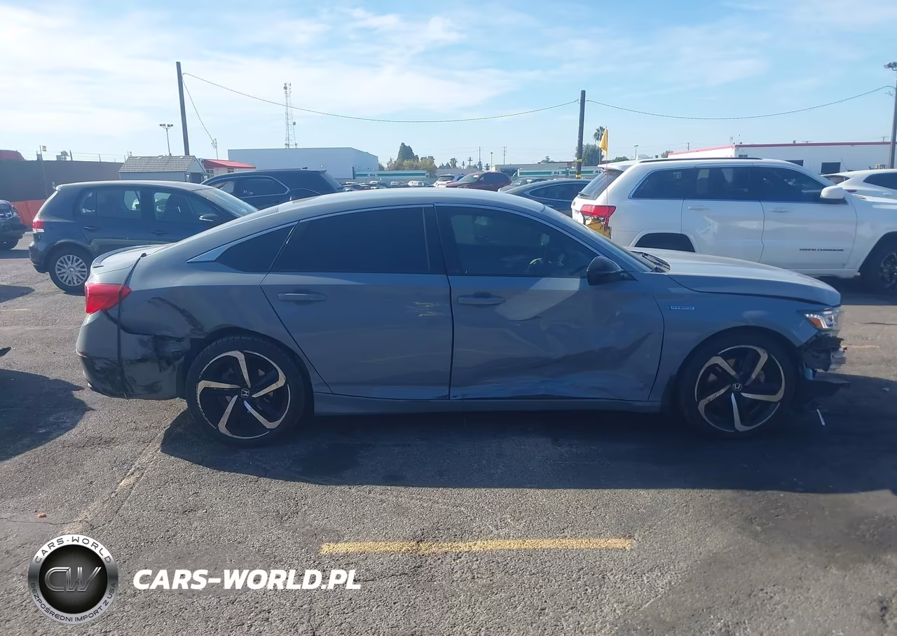 2022 Honda Accord Hybrid Sport VIN:1HGCV3F24NA045910 - 13