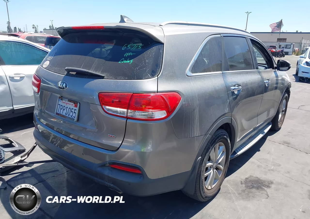 2016 Kia Sorento 2.4L Lx VIN:5XYPG4A31GG112157 - 4