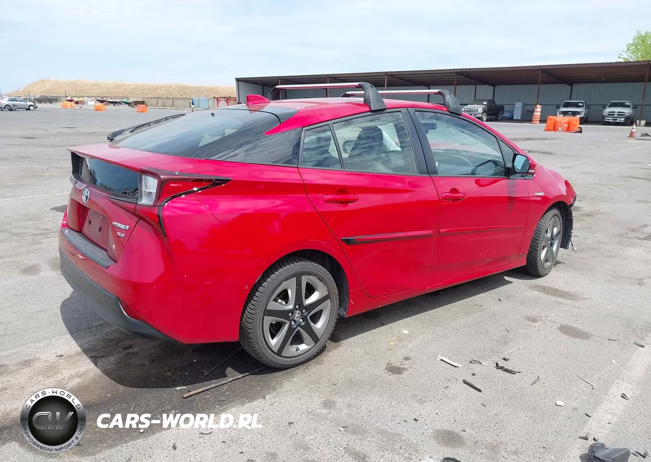 2020 Toyota Prius Xle VIN:JTDKARFUXL3117592 - 4
