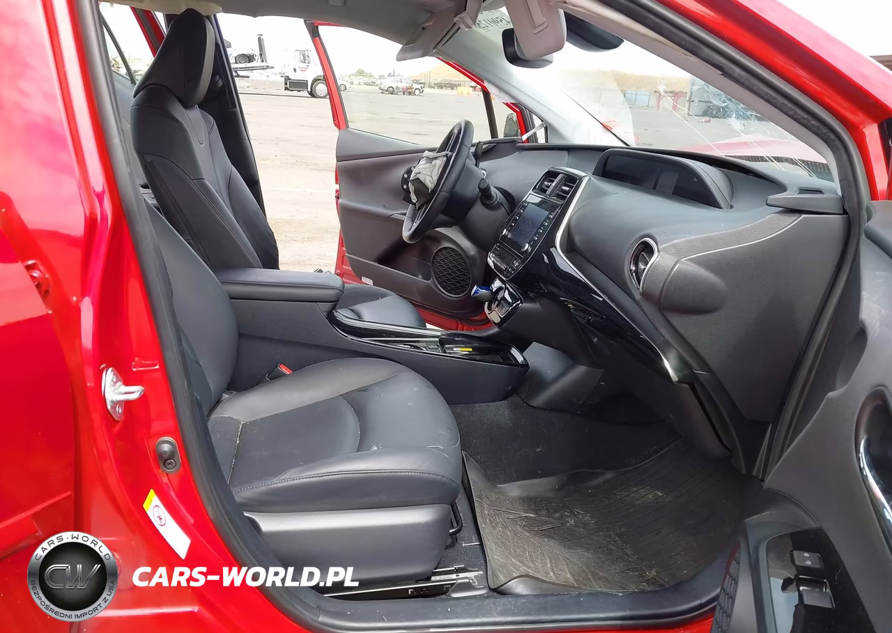 2020 Toyota Prius Xle VIN:JTDKARFUXL3117592 - 5