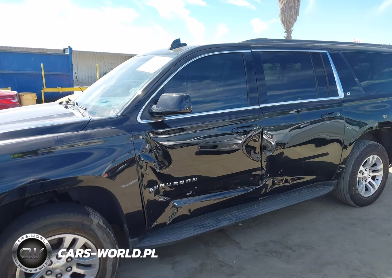 2019 Chevrolet Suburban Lt VIN:1GNSCHKC2KR162658 - 6