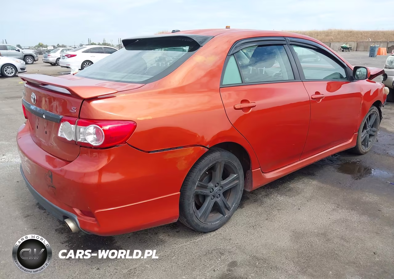2013 Toyota Corolla S Special Edition VIN:2T1BU4EE7DC072785 - 4