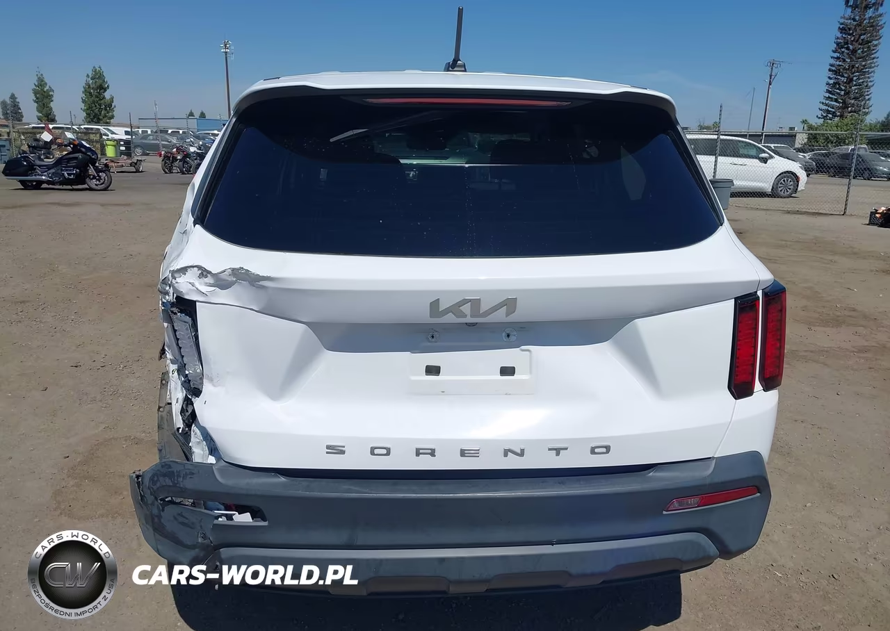 2022 Kia Sorento Lx VIN:5XYRG4LC9NG098785 - 16
