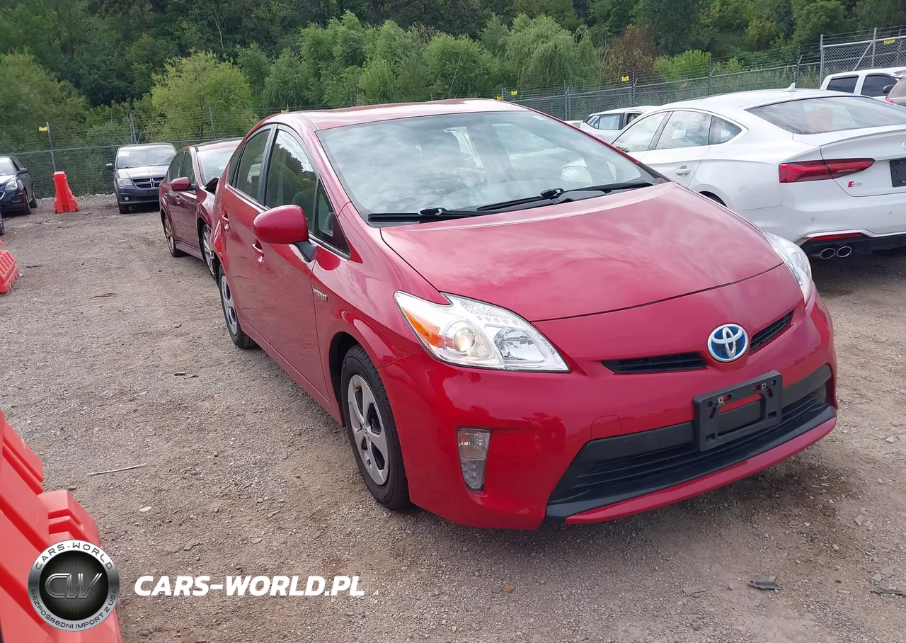 2015 Toyota Prius Three VIN:JTDKN3DU7F2001104 - 1