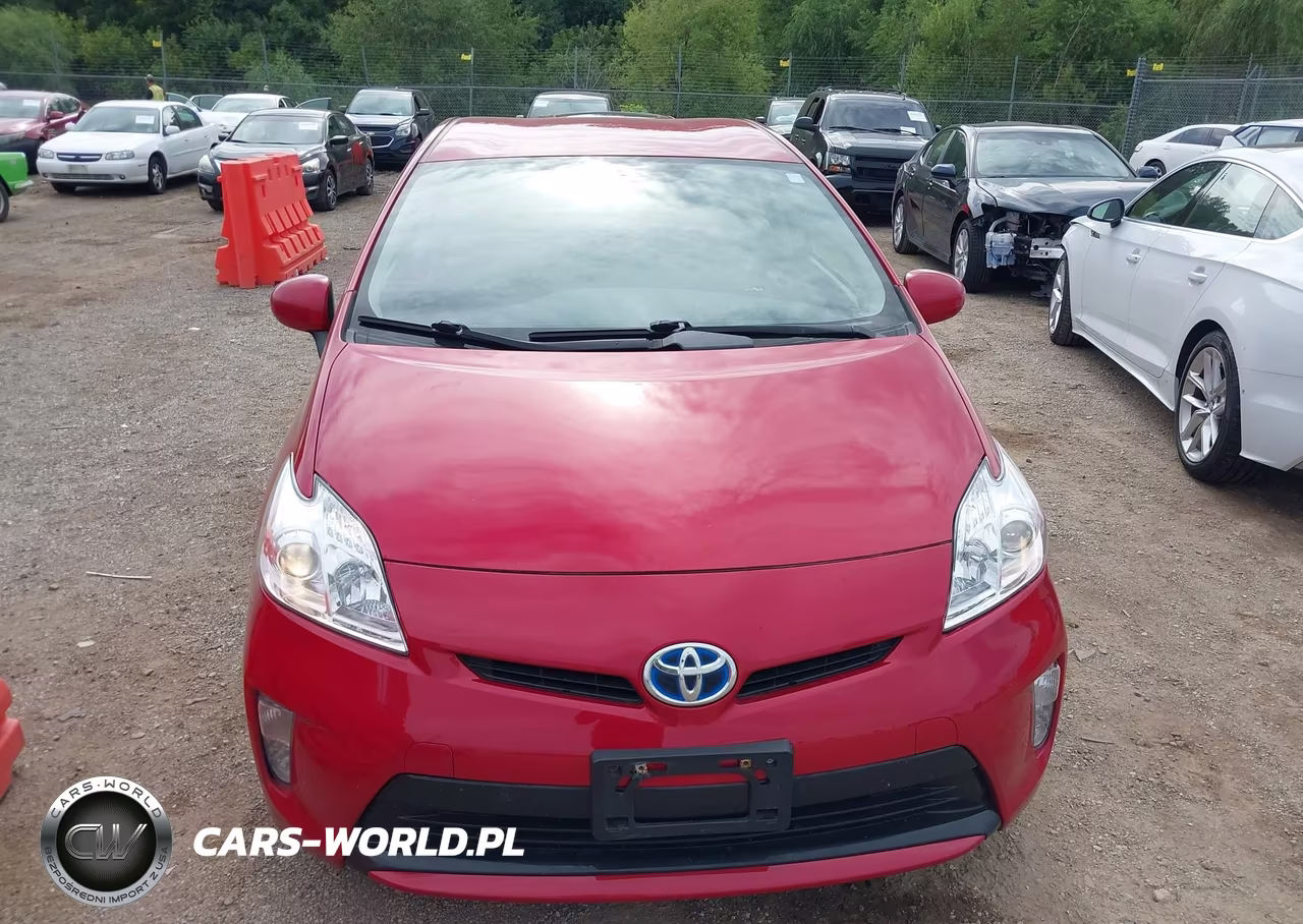 2015 Toyota Prius Three VIN:JTDKN3DU7F2001104 - 12