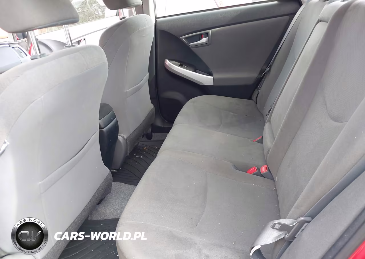 2015 Toyota Prius Three VIN:JTDKN3DU7F2001104 - 8