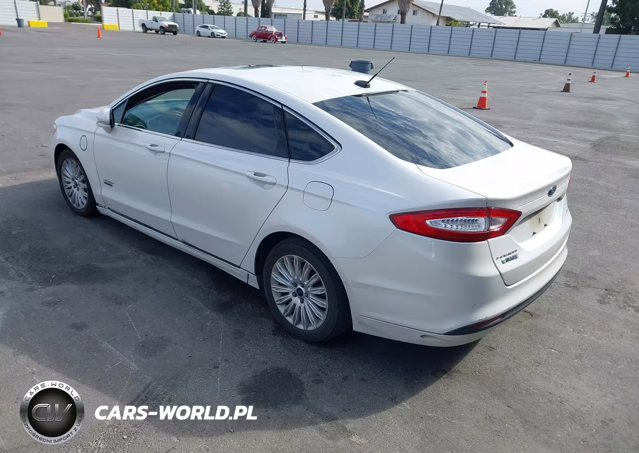 2016 Ford Fusion Energi Se Luxury VIN:3FA6P0PU0GR229034 - 3