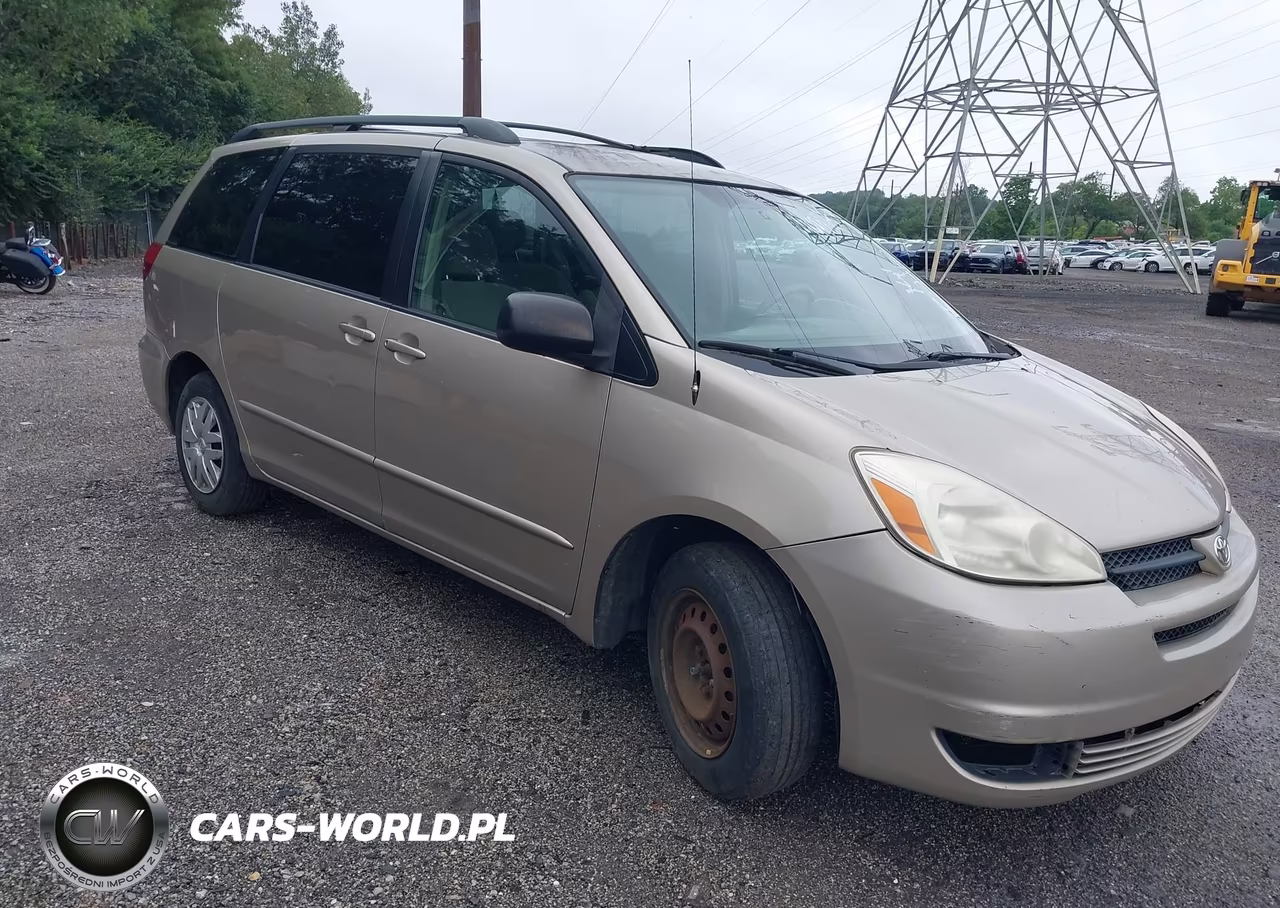 2005 Toyota Sienna Le