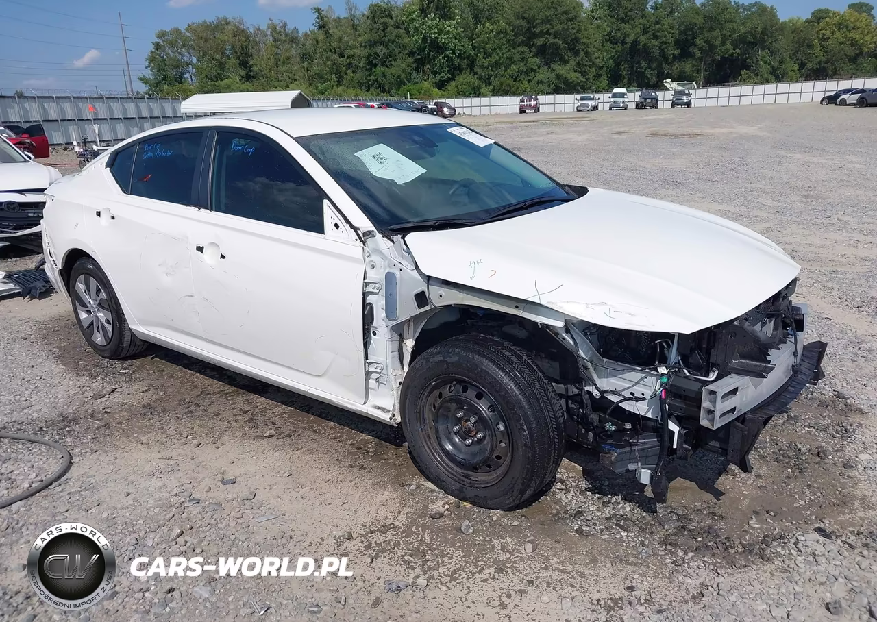 2025 Nissan Altima S Fwd