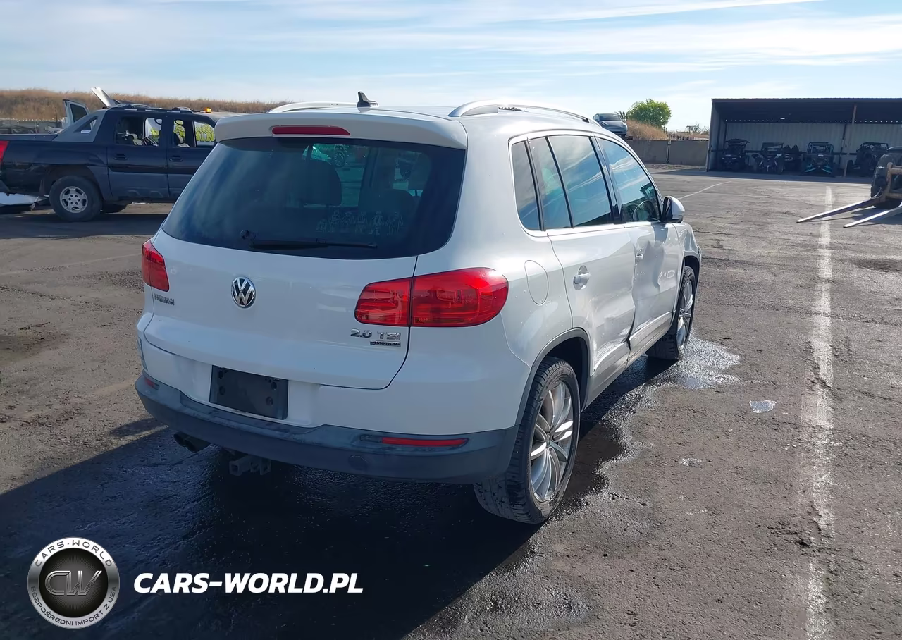 2013 Volkswagen Tiguan Se VIN:WVGBV3AX4DW609856 - 4