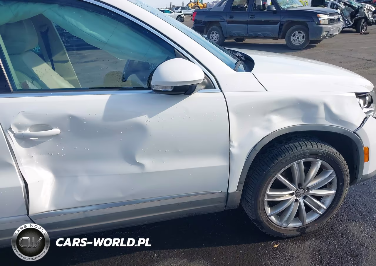 2013 Volkswagen Tiguan Se VIN:WVGBV3AX4DW609856 - 6