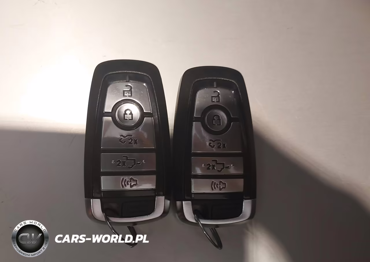 2024 Ford F-150 Lightning Flash VIN:1FT6W3L71RWG22006 - 11