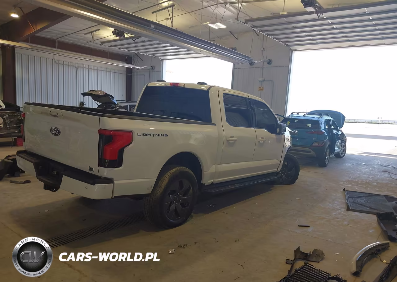 2024 Ford F-150 Lightning Flash VIN:1FT6W3L71RWG22006 - 4