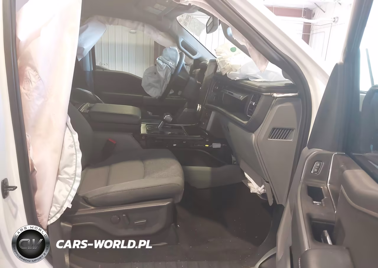 2024 Ford F-150 Lightning Flash VIN:1FT6W3L71RWG22006 - 5