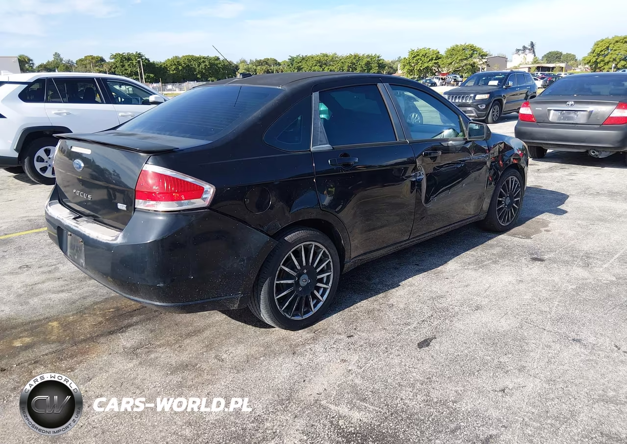 2009 Ford Focus Ses VIN:1FAHP36N89W107722 - 4