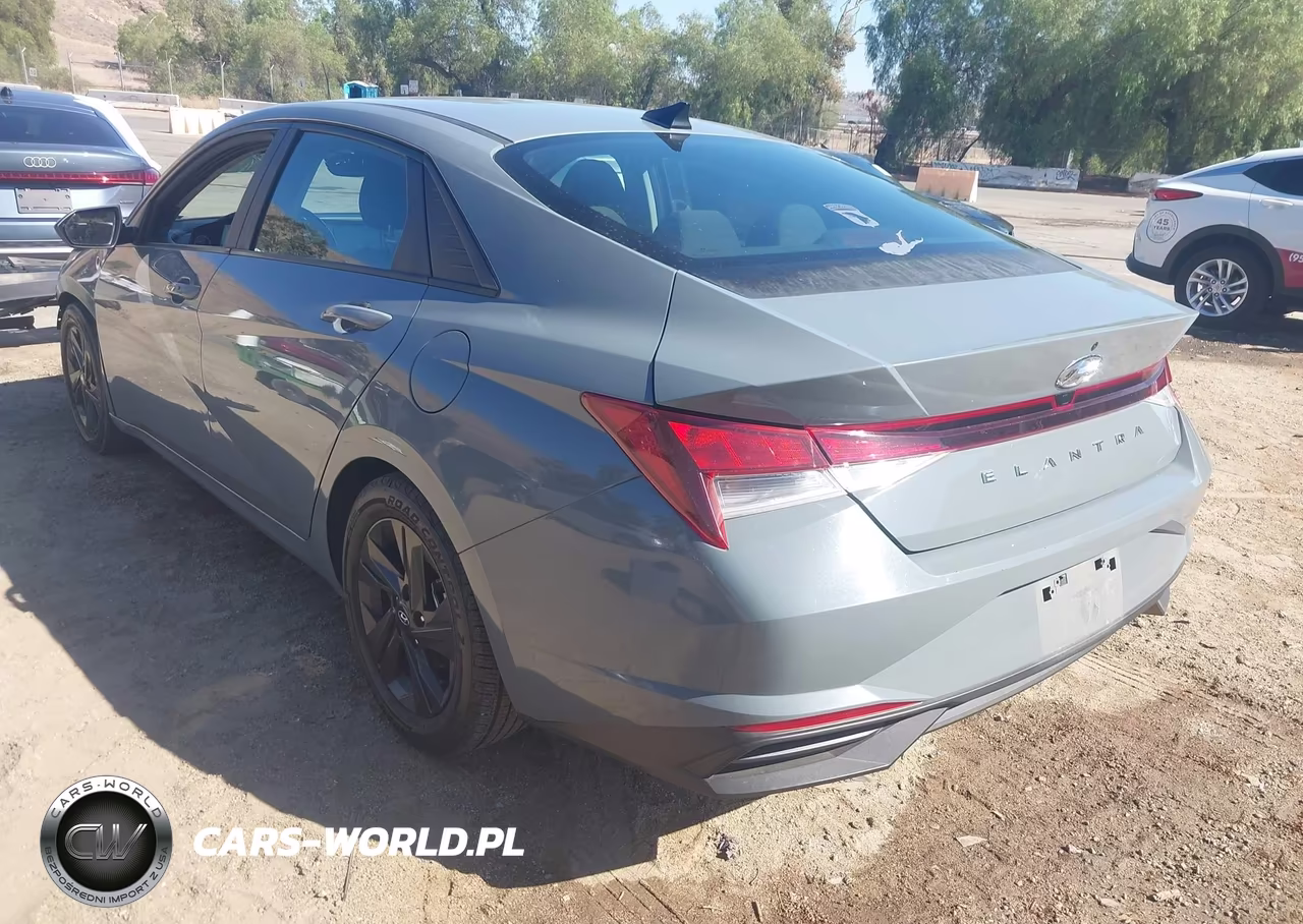 2021 Hyundai Elantra Sel VIN:KMHLS4AG2MU211611 - 3