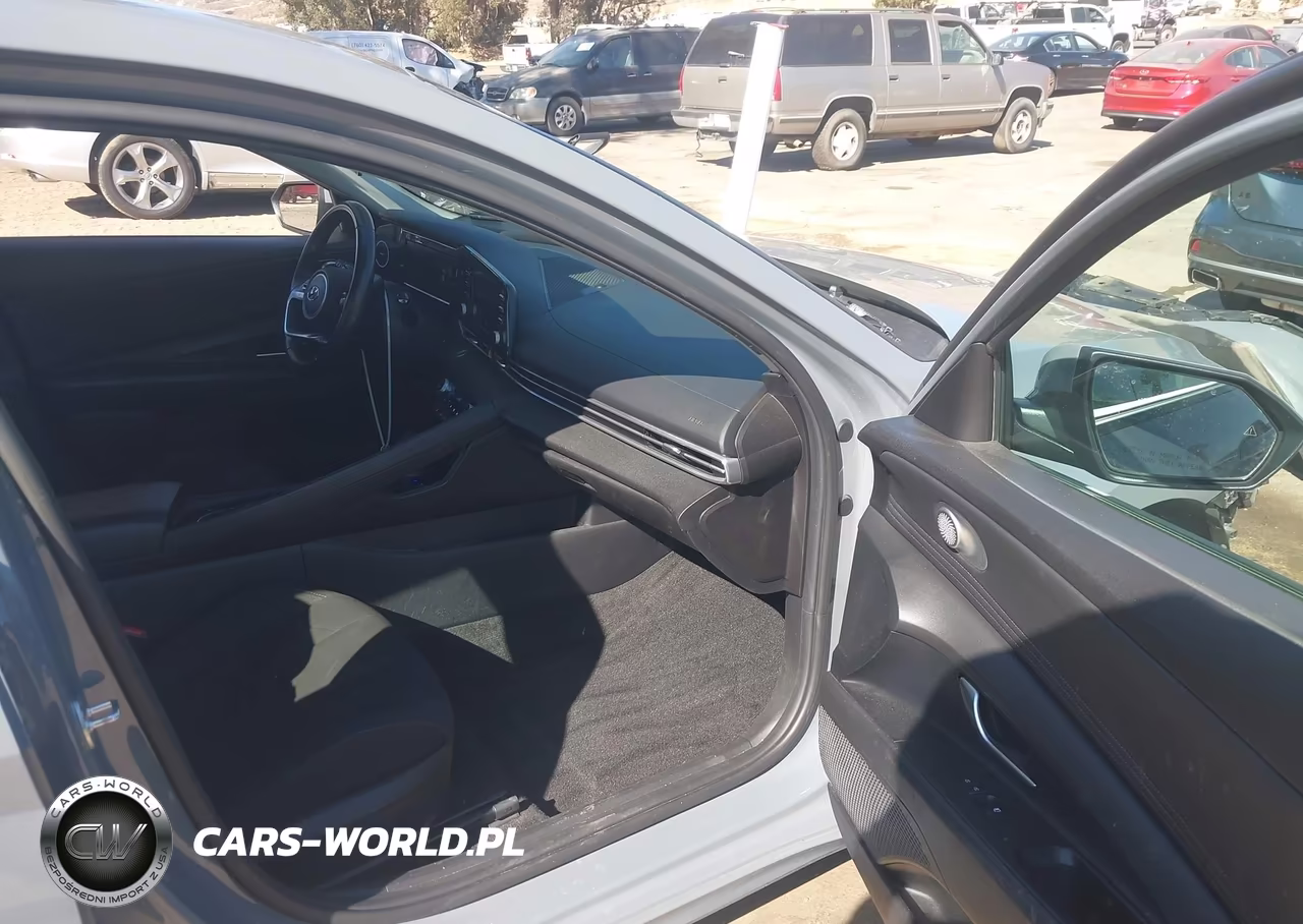 2021 Hyundai Elantra Sel VIN:KMHLS4AG2MU211611 - 5
