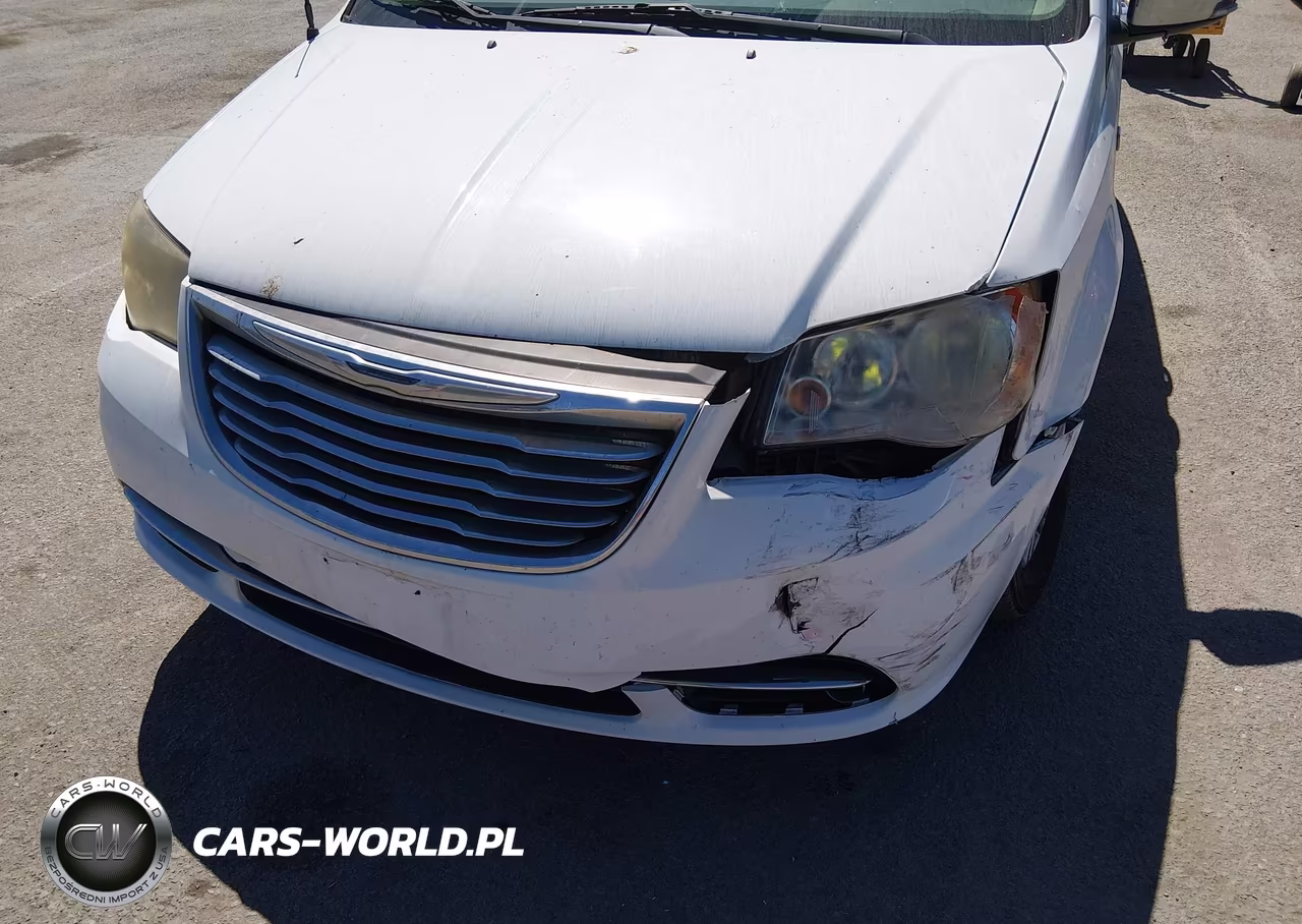 2014 Chrysler Town & Country Touring-L 30Th Anniversary VIN:2C4RC1CG9ER249603 - 6