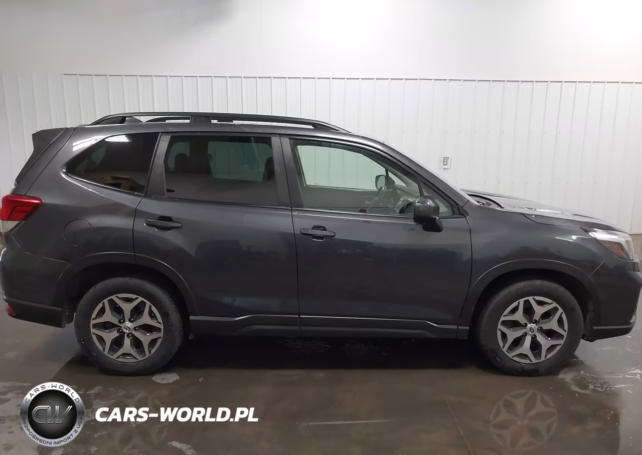 2021 Subaru Forester Premium VIN:JF2SKAFC4MH587516 - 13