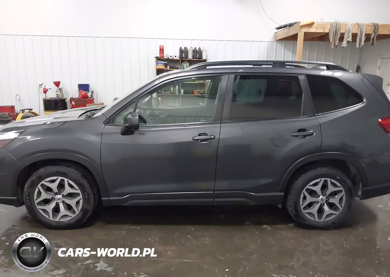 2021 Subaru Forester Premium VIN:JF2SKAFC4MH587516 - 14