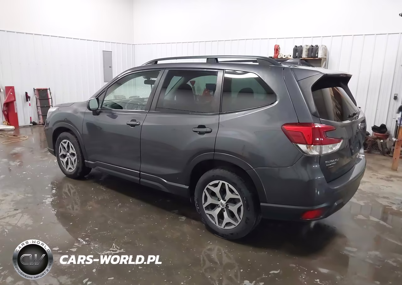 2021 Subaru Forester Premium VIN:JF2SKAFC4MH587516 - 3