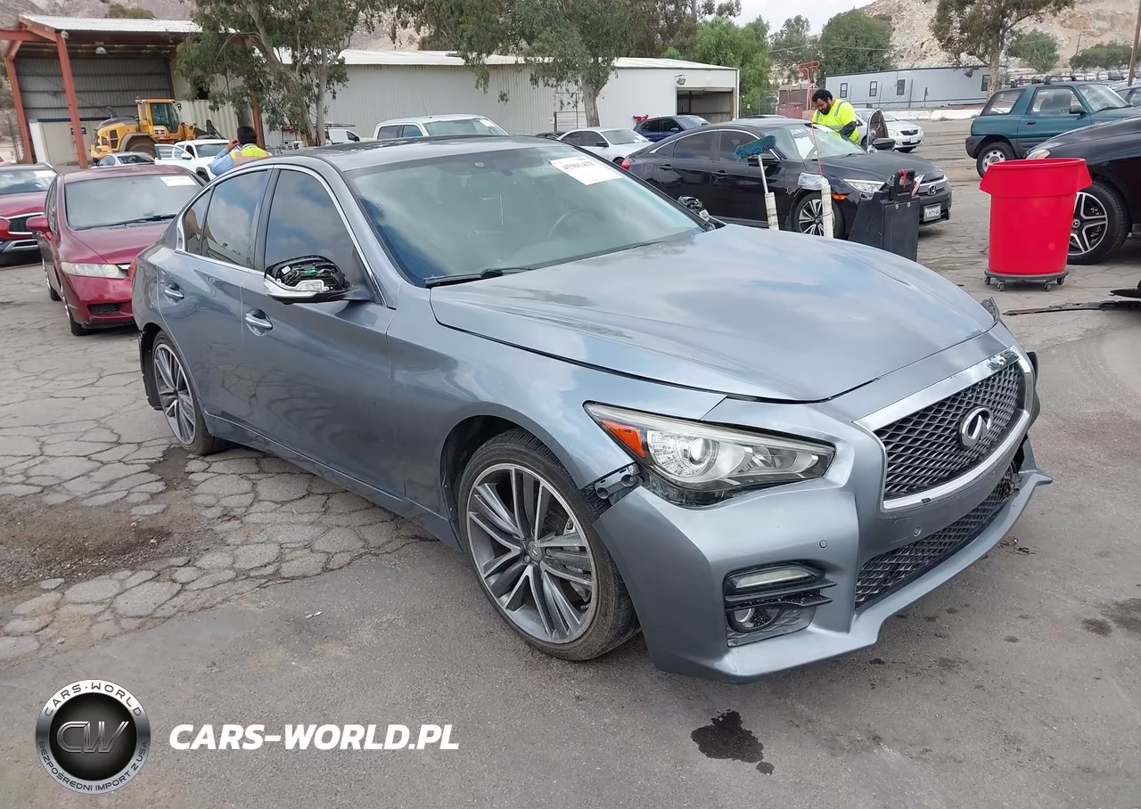 2015 Infiniti Q50 Sport