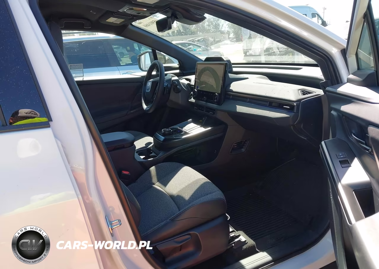 2026 Toyota Bz Xle Plus VIN:JTMBCAEB1TJ008204 - 5