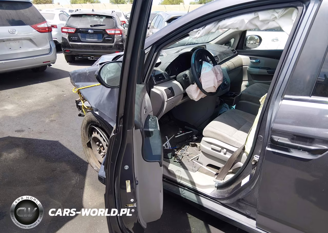 2014 Honda Odyssey Lx VIN:5FNRL5H29EB065519 - 5