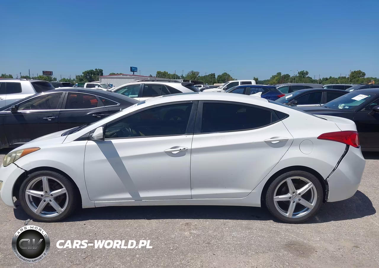 2012 Hyundai Elantra Limited VIN:5NPDH4AE0CH144845 - 14
