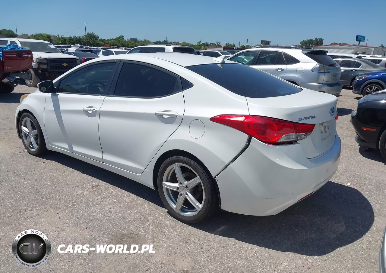 2012 Hyundai Elantra Limited VIN:5NPDH4AE0CH144845 - 3