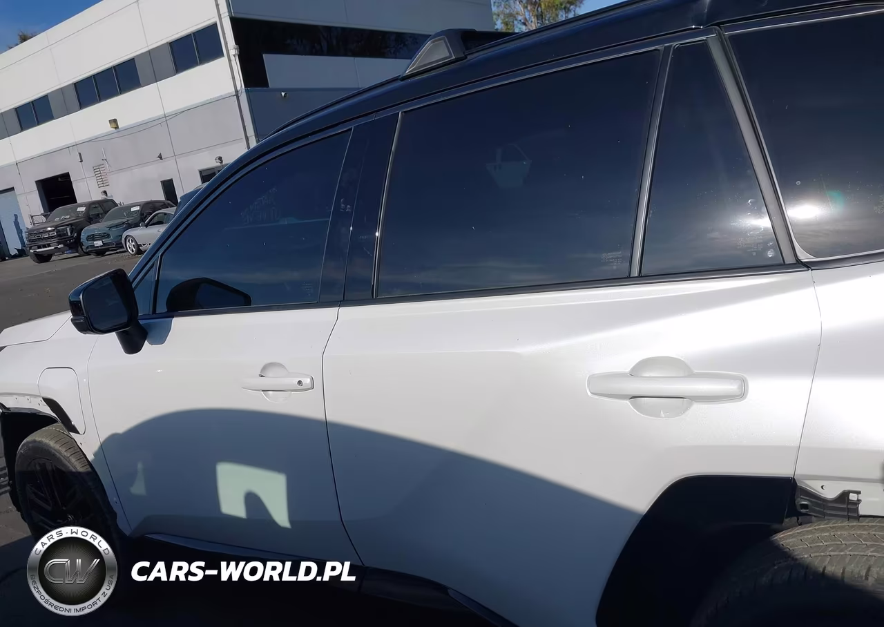 2026 Toyota Rav4 Plug-In Hybrid Xse VIN:JTM7ERAV1TD007101 - 15