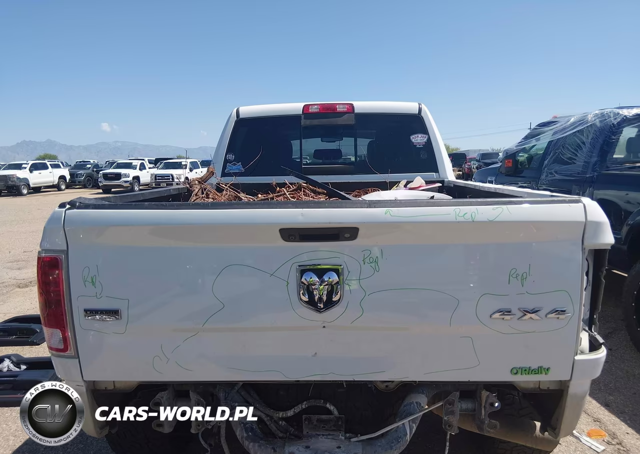 2017 Ram 2500 Laramie 4X4 6'4 Box VIN:3C6UR5FLXHG559494 - 17