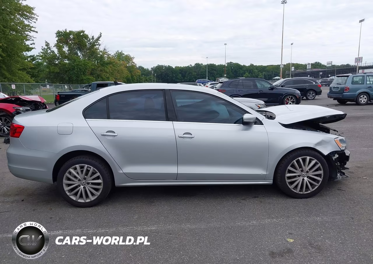 2011 Volkswagen Jetta 2.5L Sel VIN:3VWLZ7AJ4BM040243 - 13