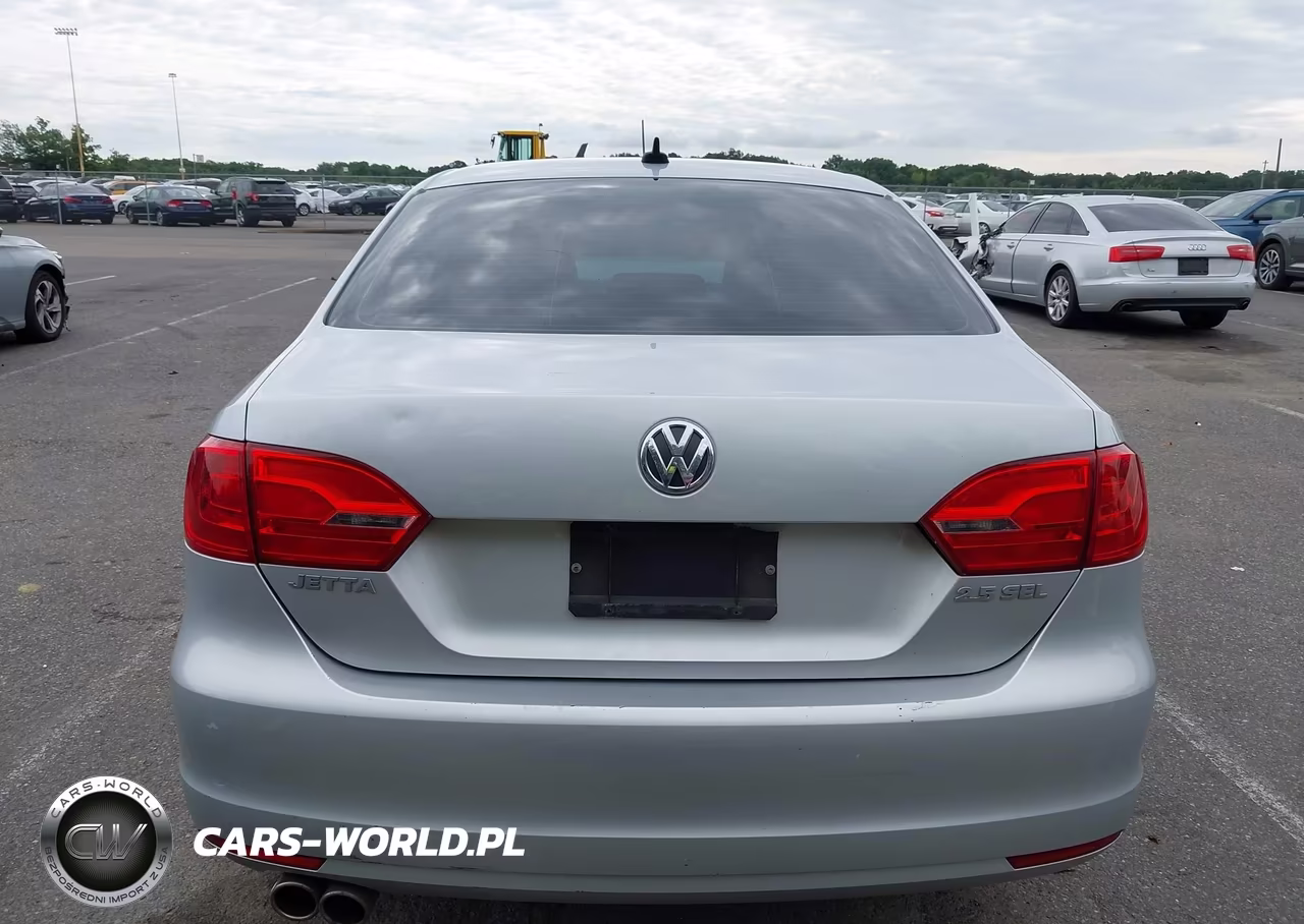 2011 Volkswagen Jetta 2.5L Sel VIN:3VWLZ7AJ4BM040243 - 16